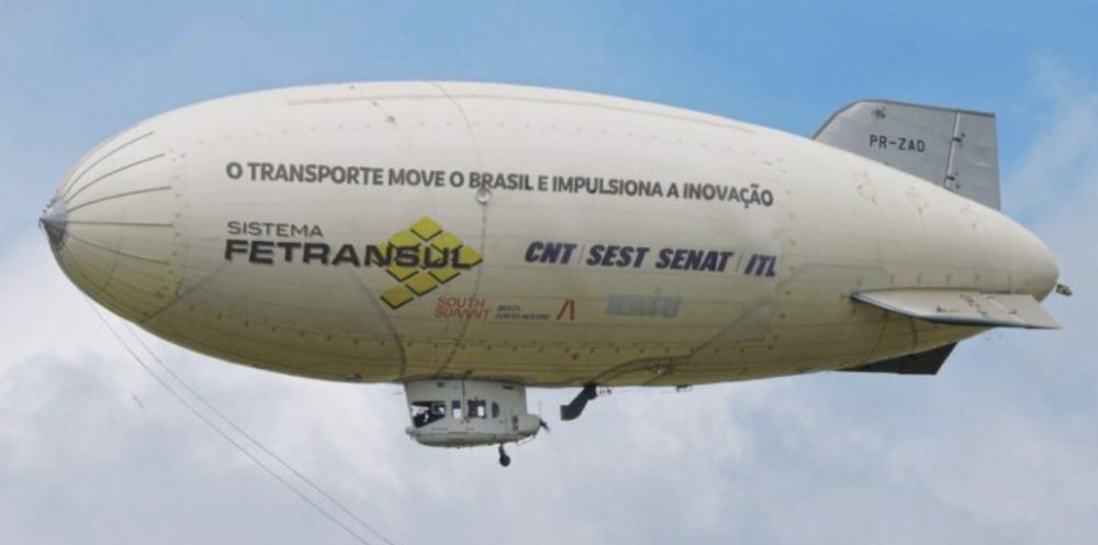 dirigivel-chama-atencao-de-populares-ao-passar-por-varias-cidades-catarinenses.jpeg