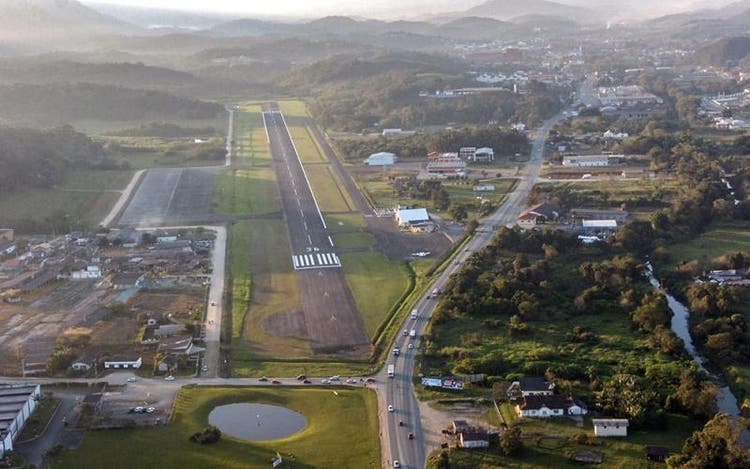 aeroporto-quero-quero-blumenau_2