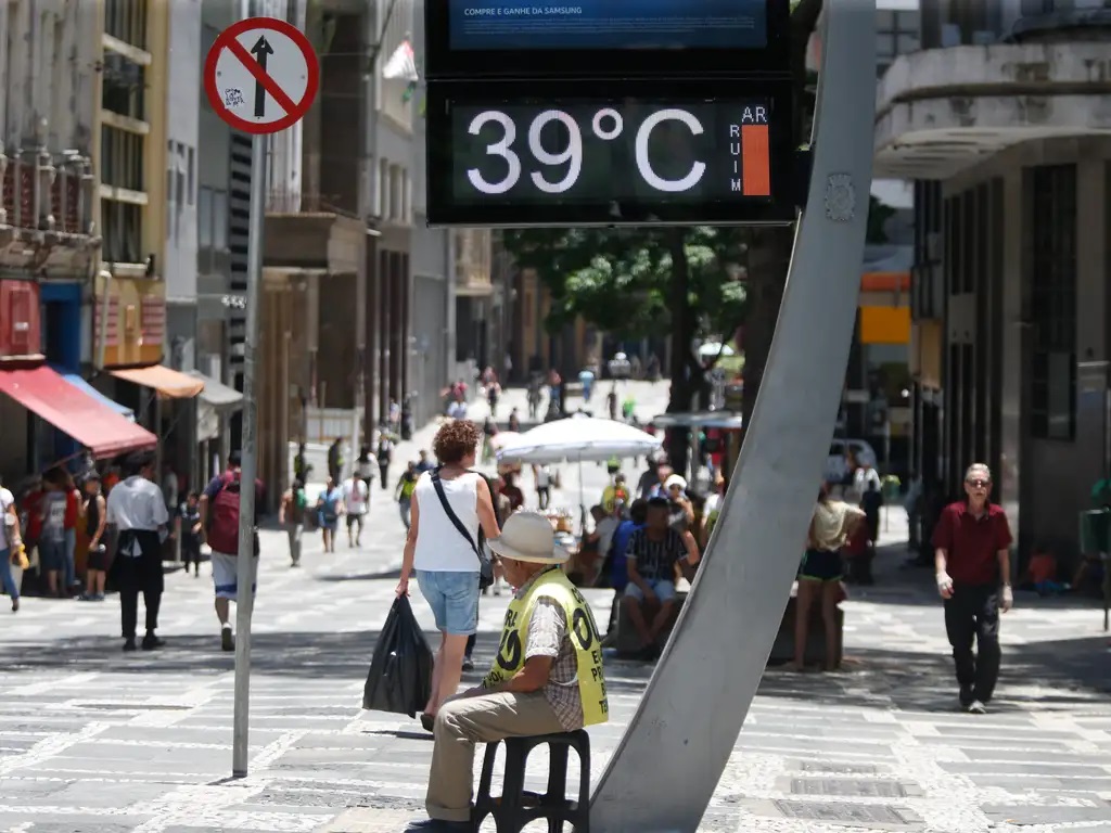 calor_onda_ebc_termometro