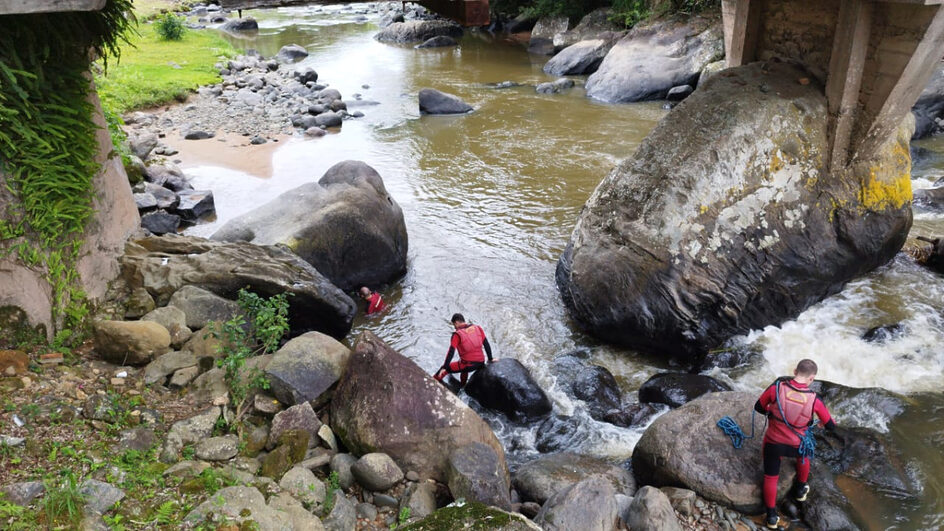 rio_pedras_bombeiros.jpg