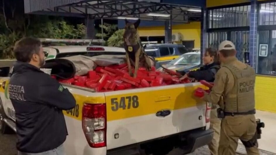 O-motorista-foi-conduzido-ate-a-Delegacia-de-Policia-de-Concordia-Foto-PRF-Reproducao-944x531
