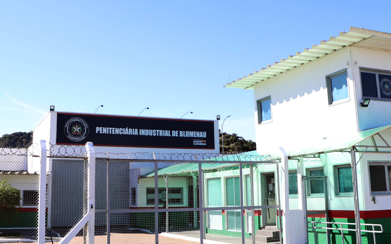 DPP-Penitenciaria-Industrial-de-Blumenau-ED