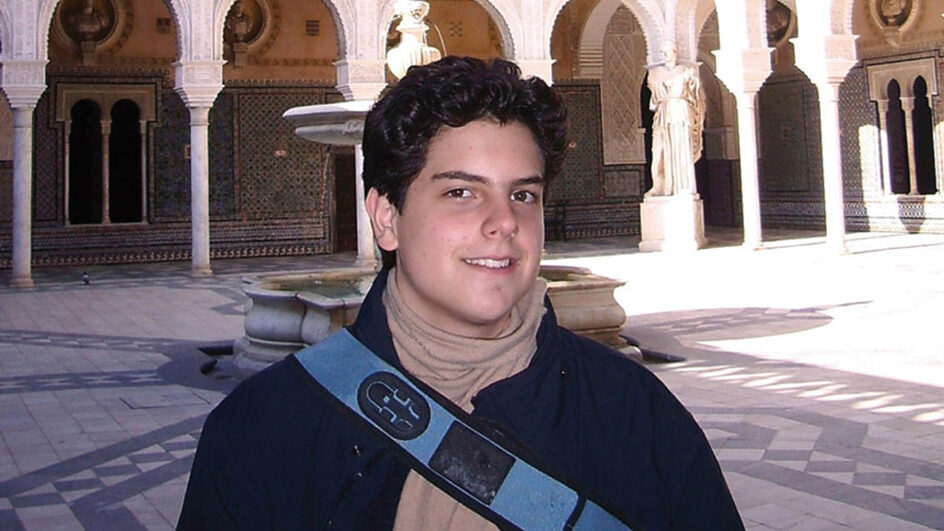 Carlo-Acutis-primeiro-santo-millennial-tem-canonizacao-aprovada-por-papa-Francisco-4-944x531