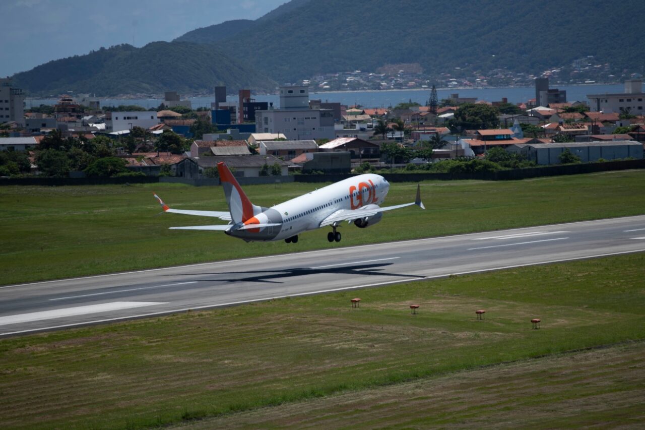 Aeroporto-Navegantes-23033001