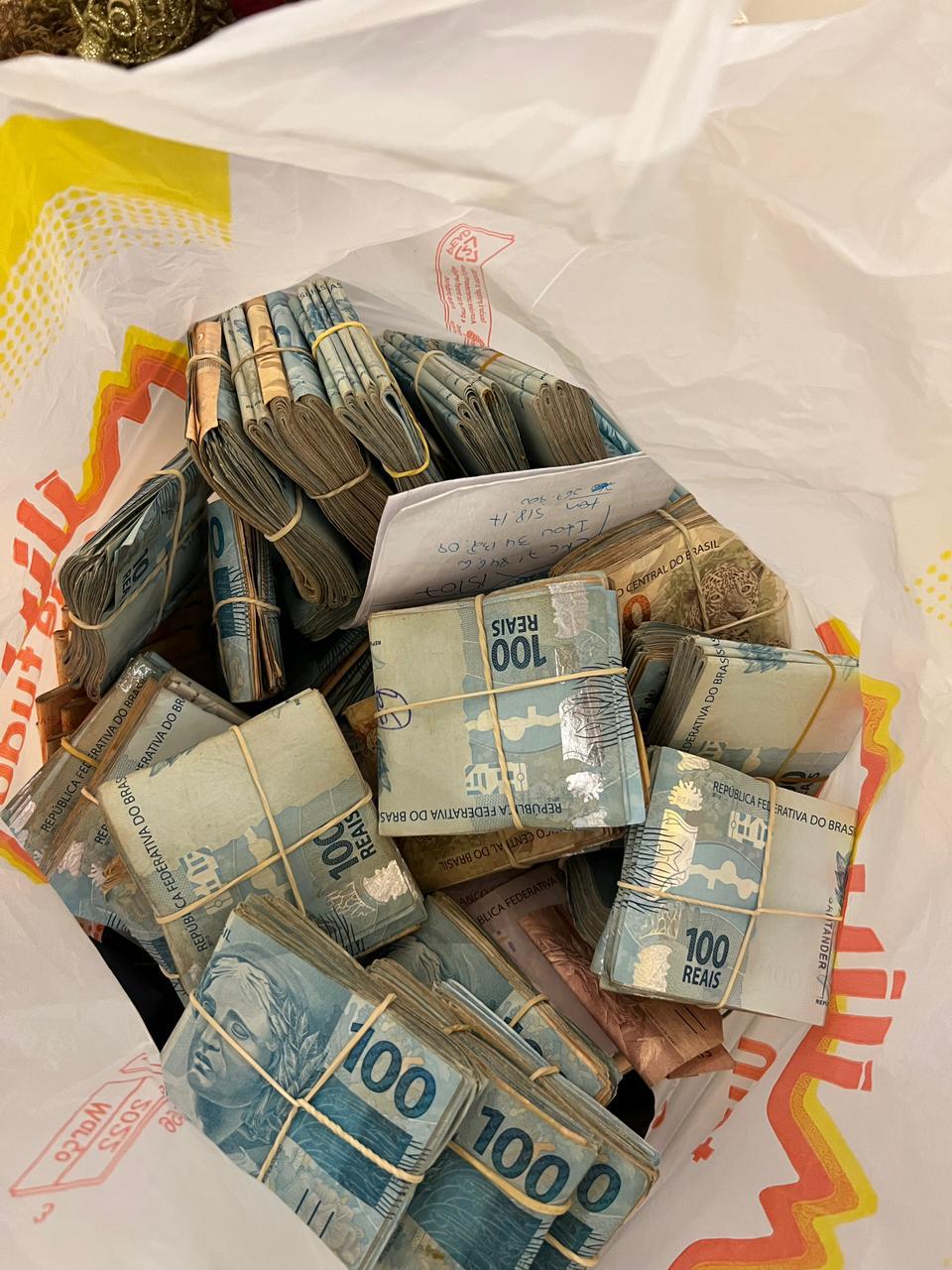 Operacao_piramide_sobre_rodas