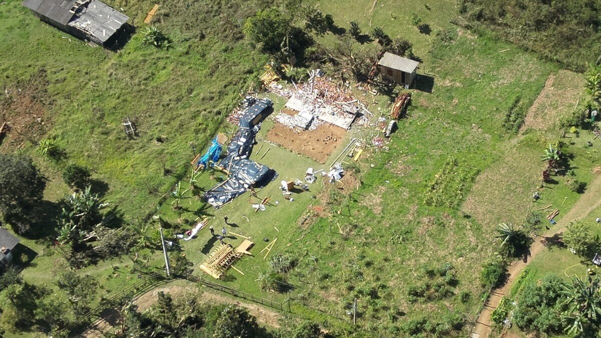 Tornado-Santo-Amaro-da-Imperatriz-2