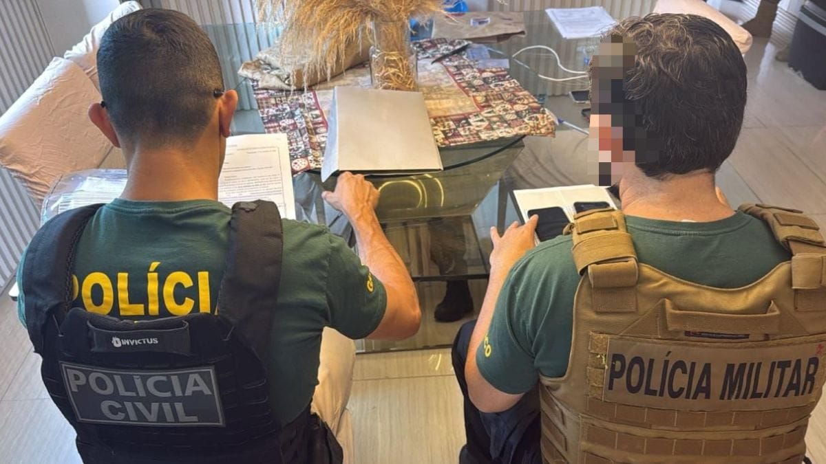 Macos-de-dinheiro-drogas-e-joias-o-que-foi-encontrado-em-acao-do-Gaeco-em-4-cidades-de-SC-3